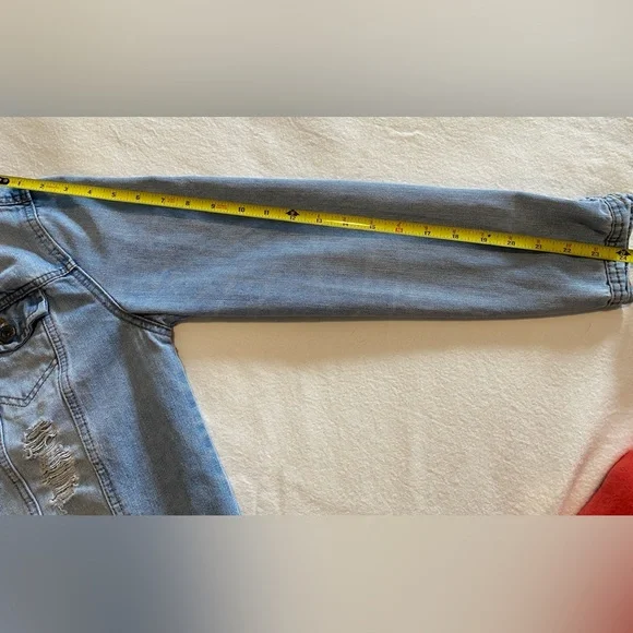 Distressed Light Blue Denim Jacket Large - Picture 5 of 7